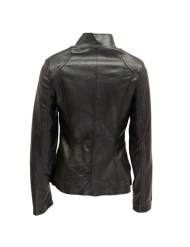 Blouson cintrée en cuir...