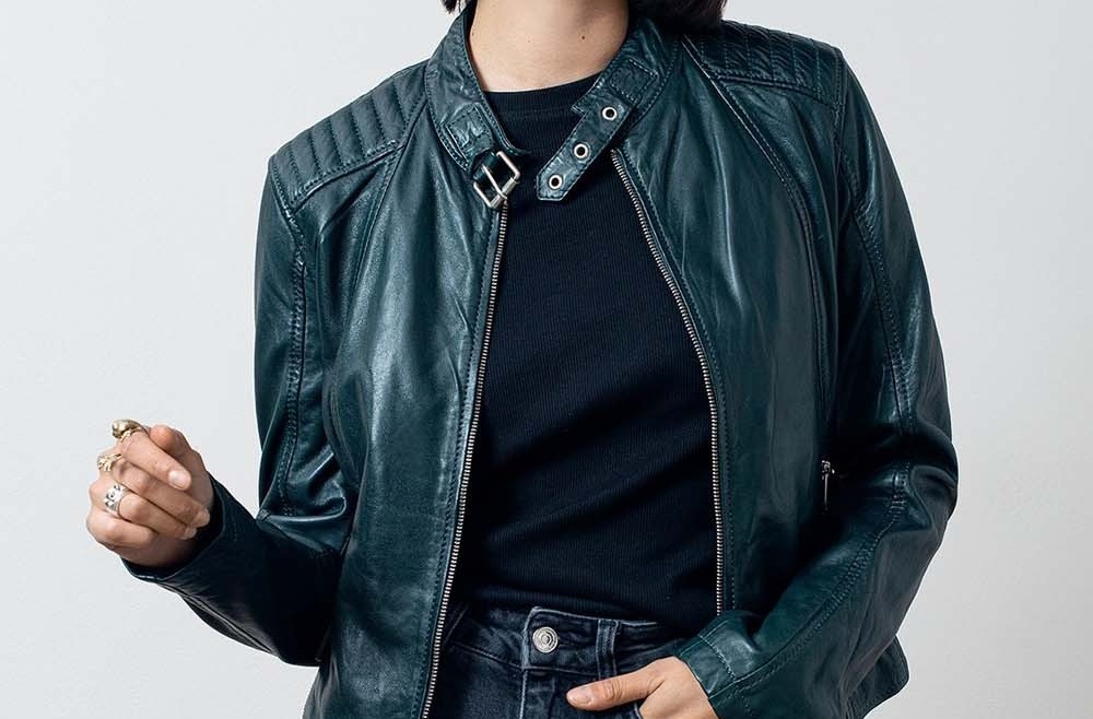 Est-ce que les vestes en cuir sont à la mode ?